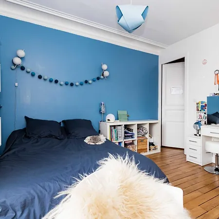 Appartement Spacious In Parijs